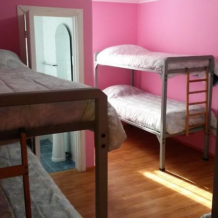 Hostal Chiloe Hostel Punta Arenas Eksteriør billede