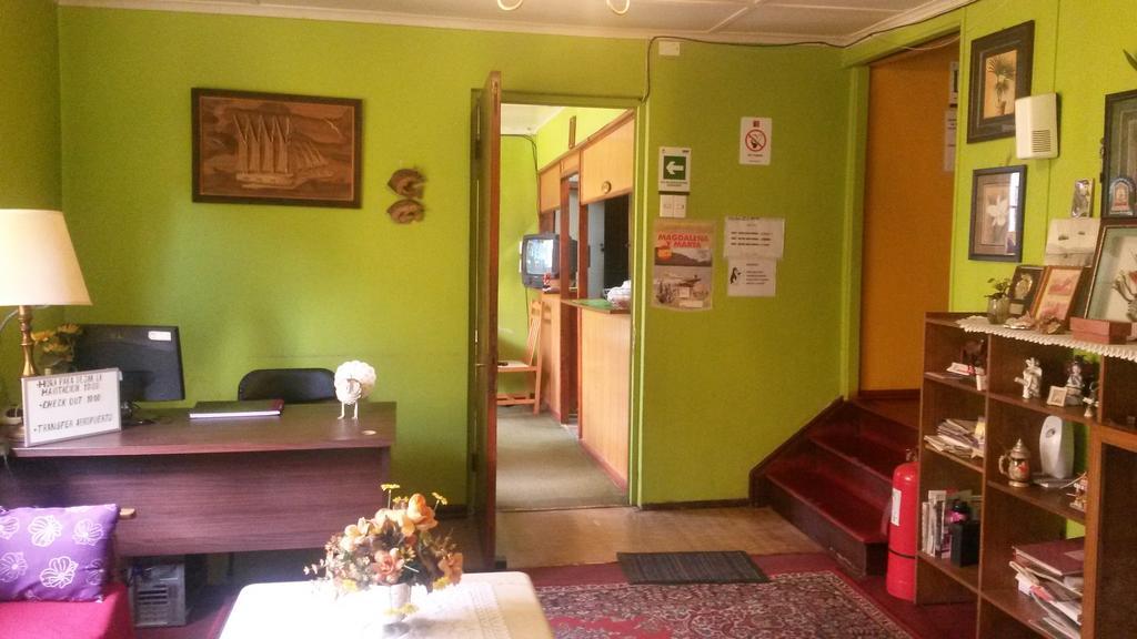 Hostal Chiloe Hostel Punta Arenas Eksteriør billede